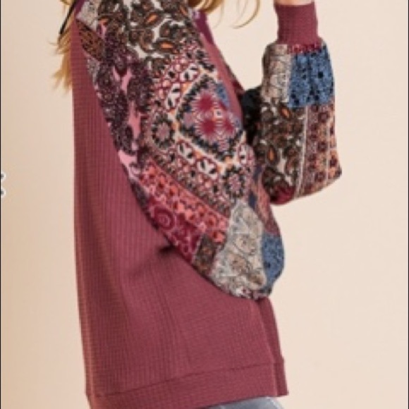 Berry Mix Top - Picture 2 of 3